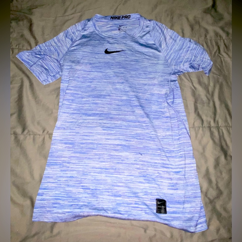 A good quality shirt fit for exercising!